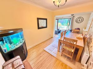 Chalfield Avenue Great Sutton